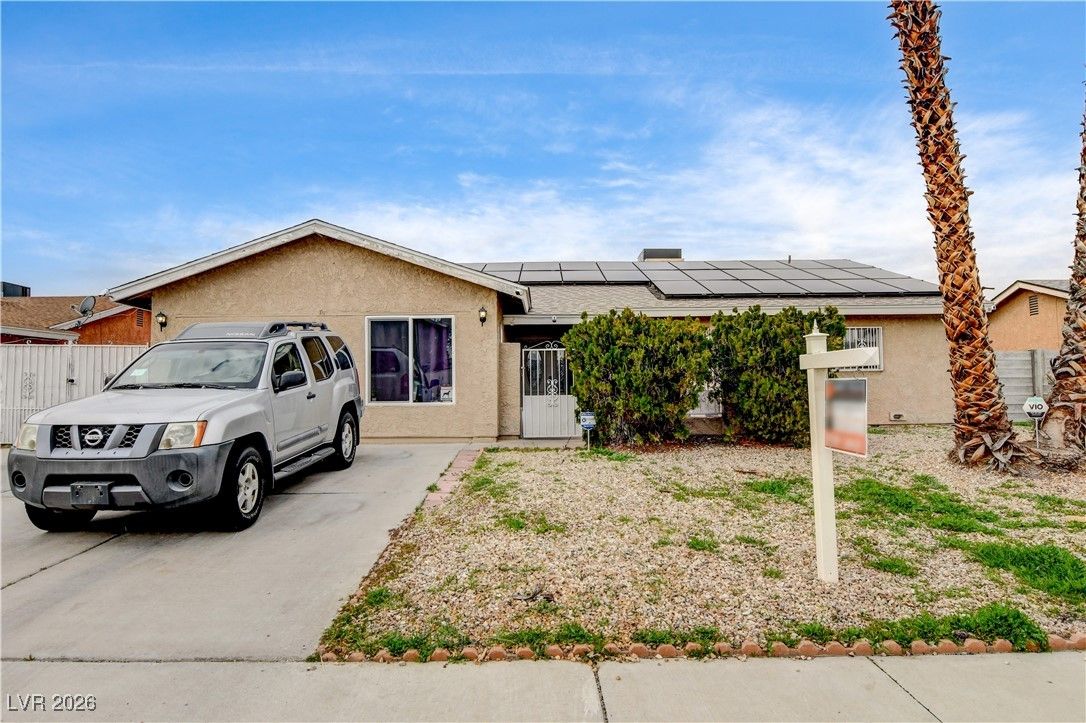 1832 Goose Creek Place — photo 1