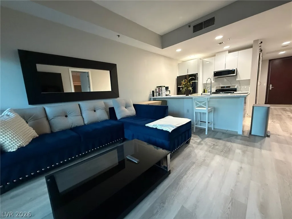 4525 Dean Martin Drive 401 — photo 3