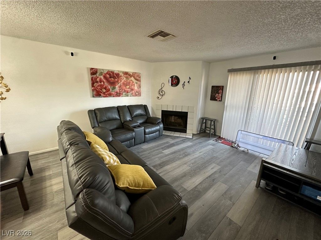 2191 Bay Club Drive 202 — photo 4