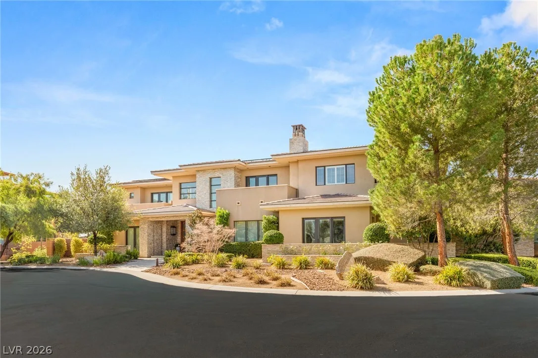 11 Misty Peaks Court — photo 2