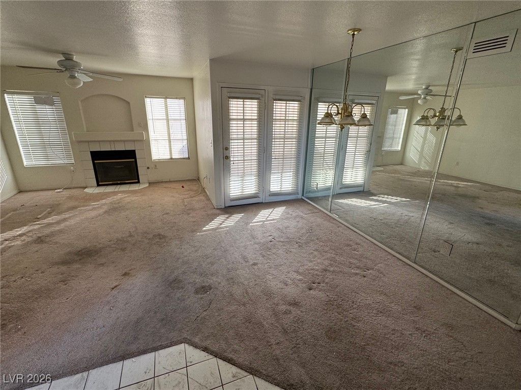 4555 East Sahara Avenue 102 — photo 3 of 15