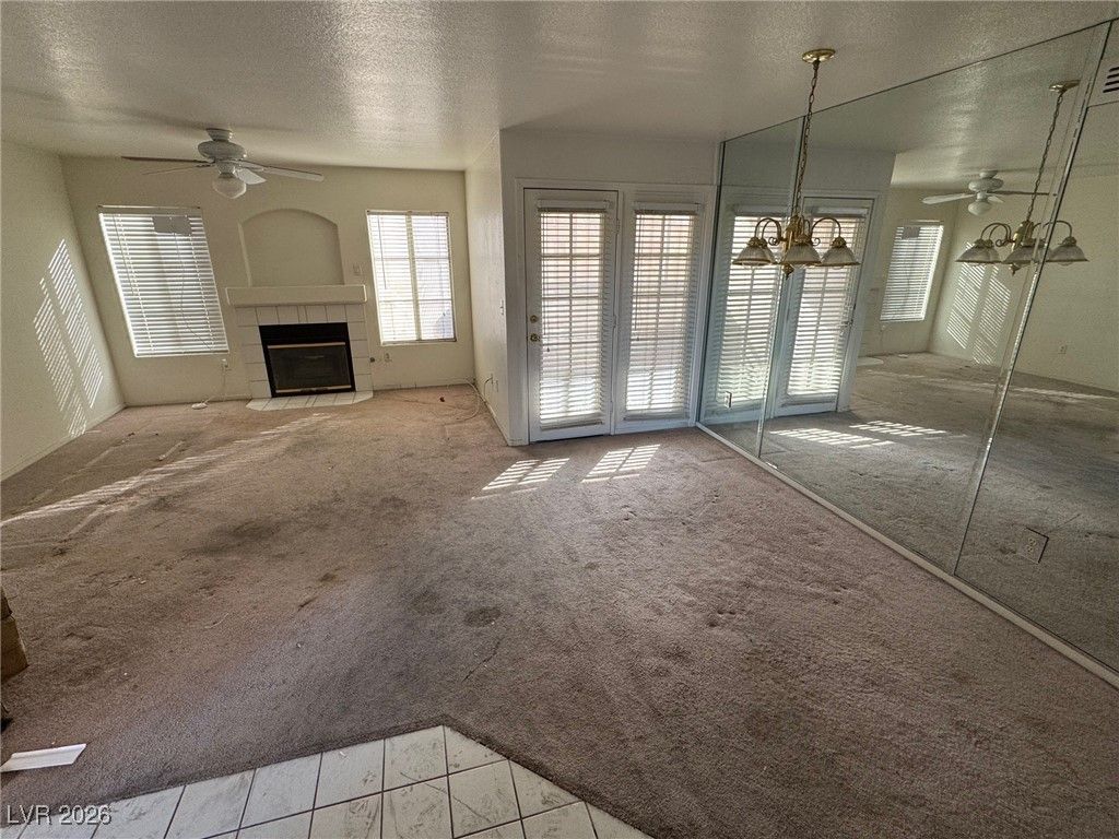 4555 East Sahara Avenue 102 — photo 4 of 15