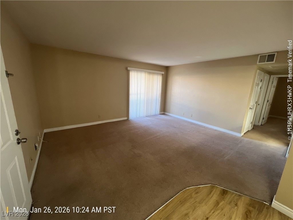 5242 River Glen Drive 441 — photo 2 of 11