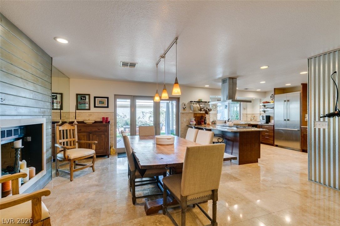 341 Simon Bolivar Drive — photo 4