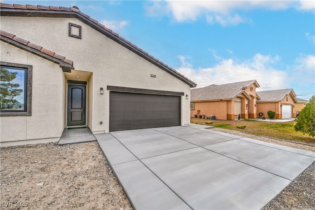 3046 MOUNT CHARLESTON DRIVE — photo 3