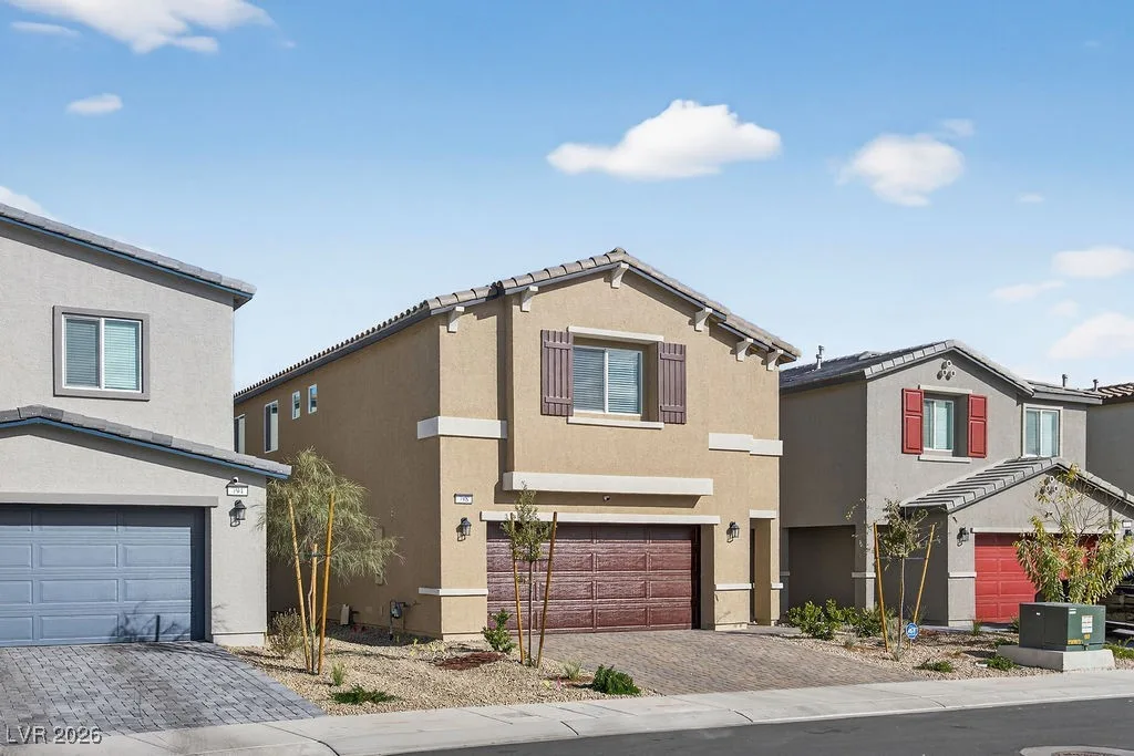 798 Calm Crystal Court — photo 3