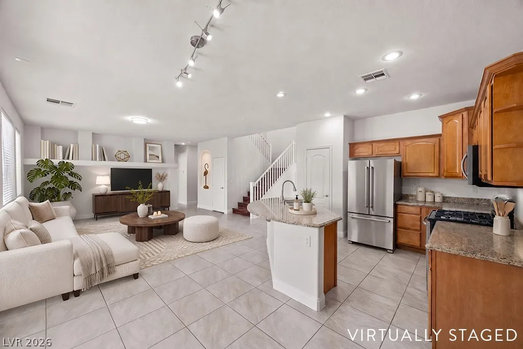 1724 Flores Lane — photo 2 of 45