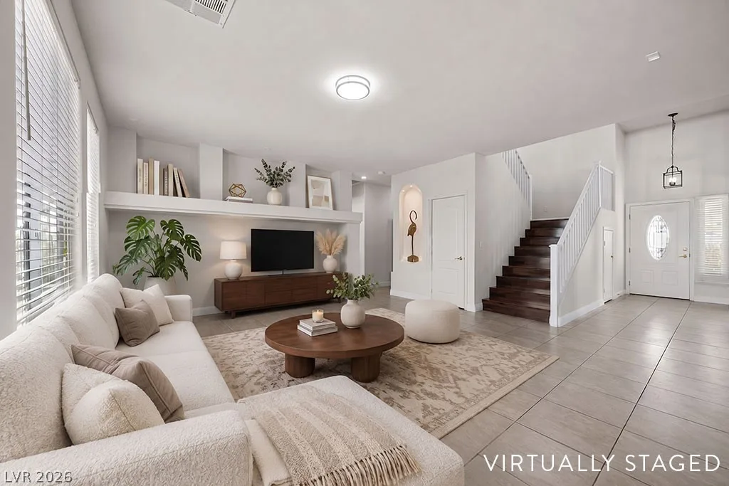 1724 Flores Lane — photo 3 of 45