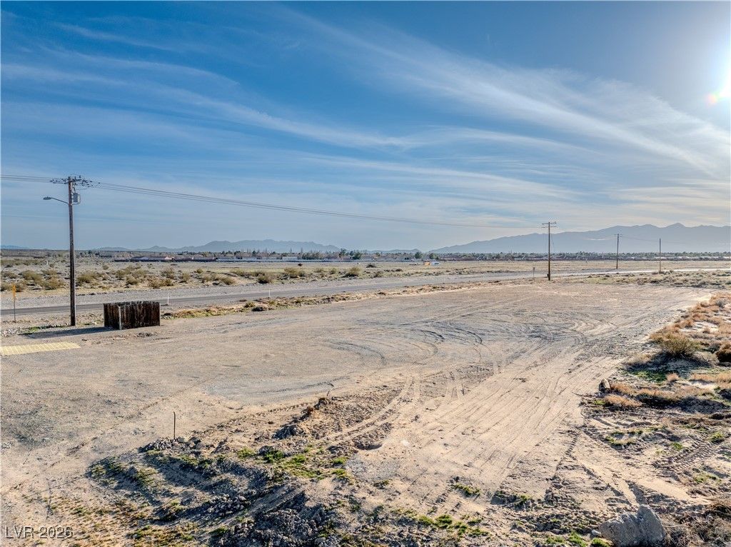 3900 South Frontage Road — photo 4