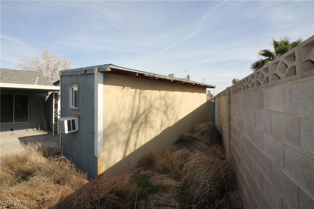 4135 Comb Circle — photo 2