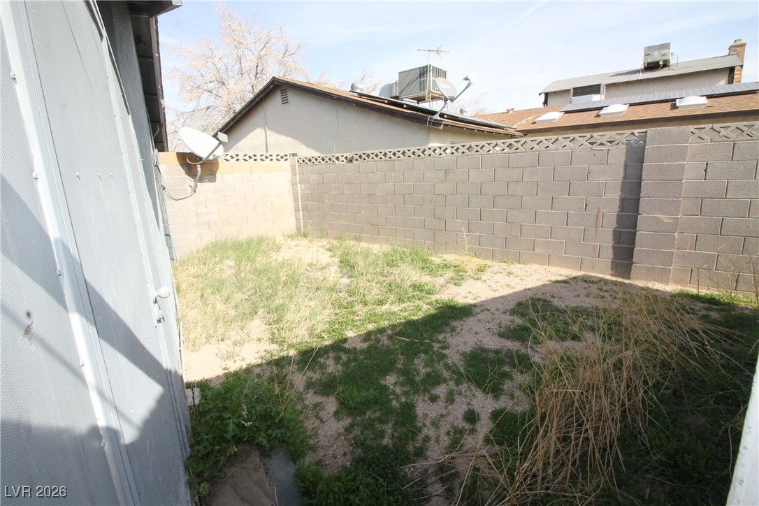 4135 Comb Circle — photo 4