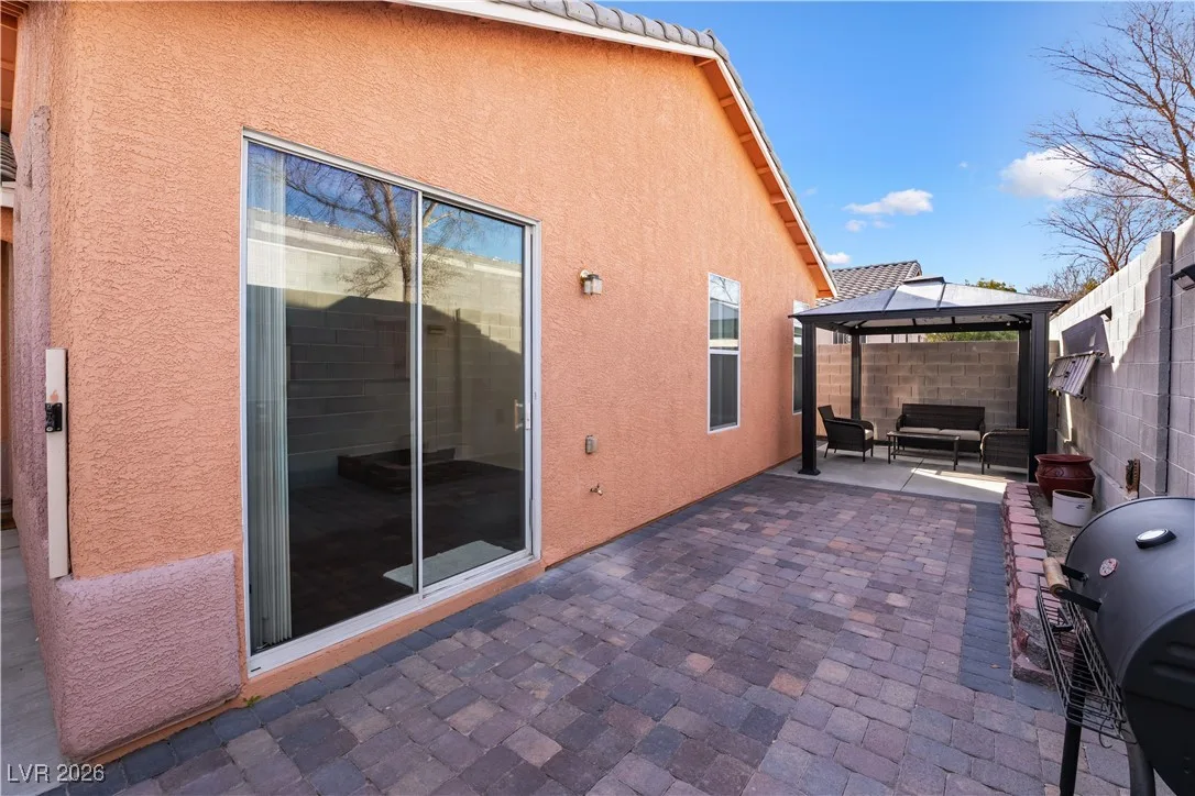 2528 Living Rock Street — photo 4