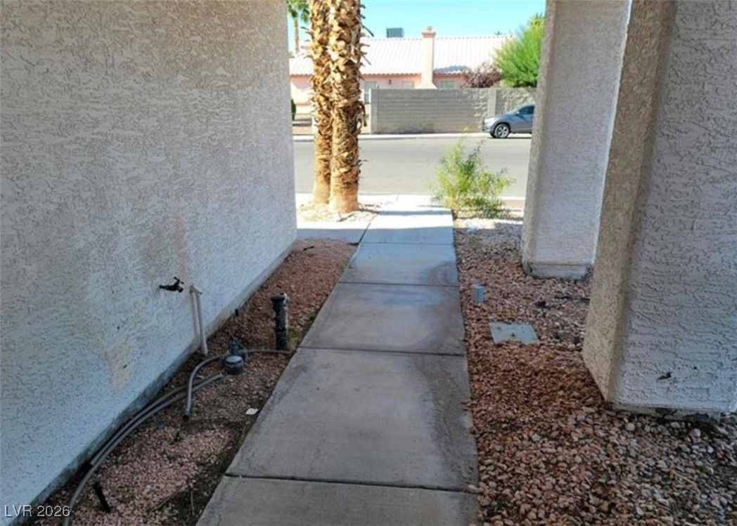 5402 Night Swim Lane — photo 4
