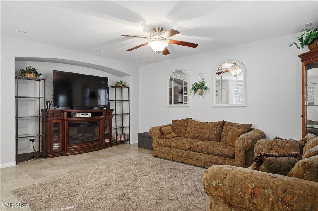 2787 Chetco River Court — photo 4 of 29