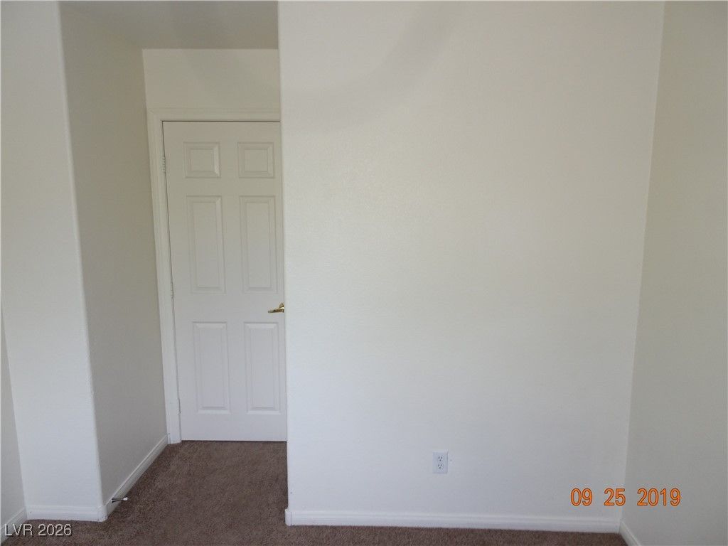 5247 Starter Avenue — photo 3 of 17