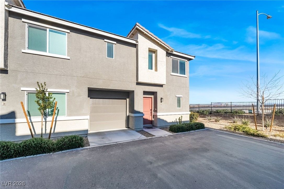 2710 Yellow Blaze Way 4 — photo 3