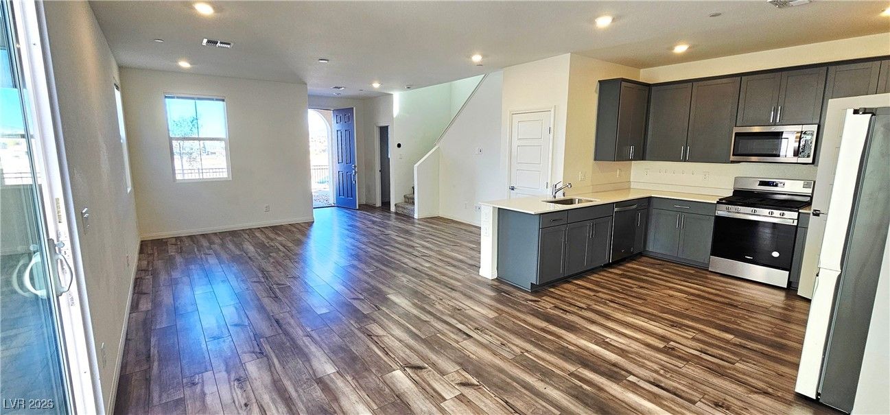 2713 Abrantes Place — photo 1