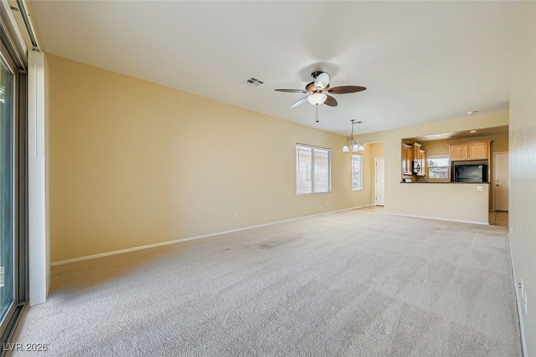 6090 Falconer Avenue — photo 4