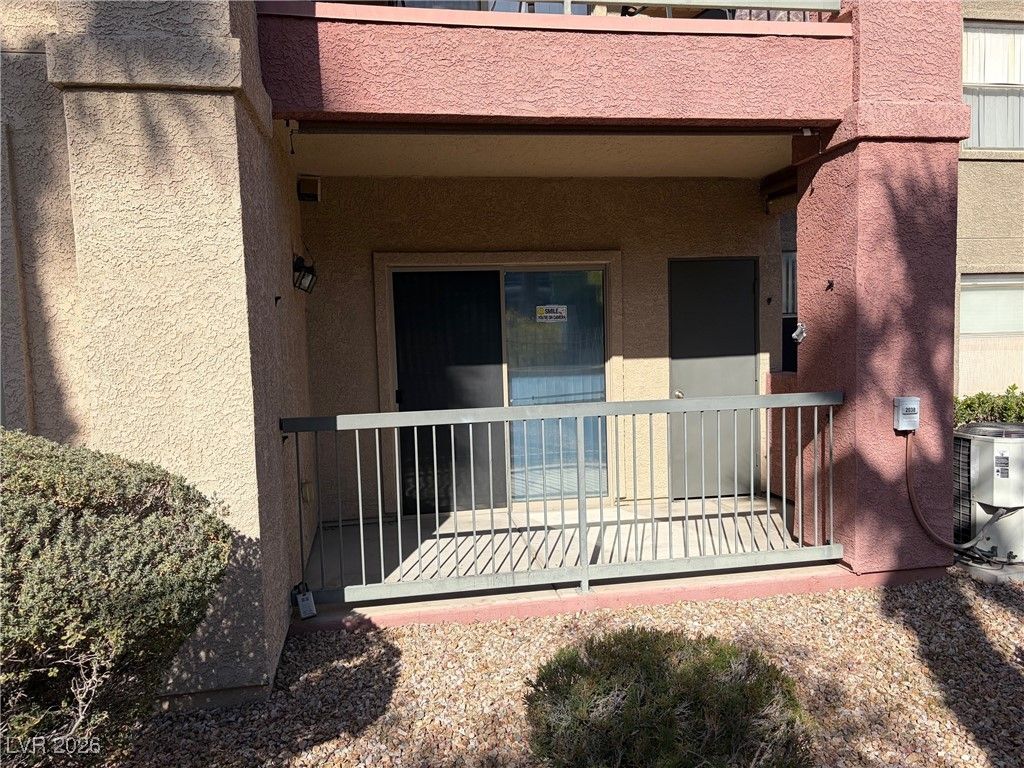 8000 Badura Avenue 1038 — photo 3 of 27