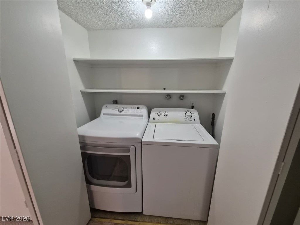 414 Pecos Way — photo 5 of 9