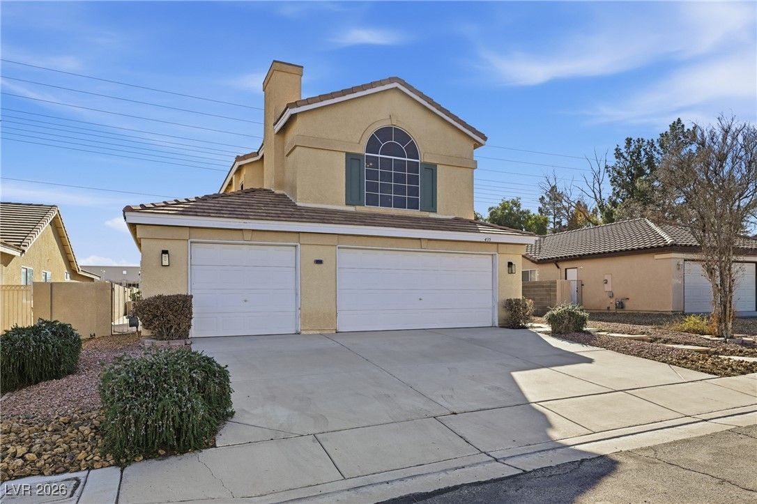 435 Compo Avenue — photo 2