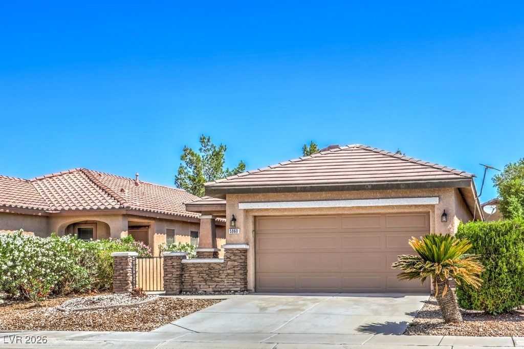 5960 Wheat Penny Avenue — photo 3