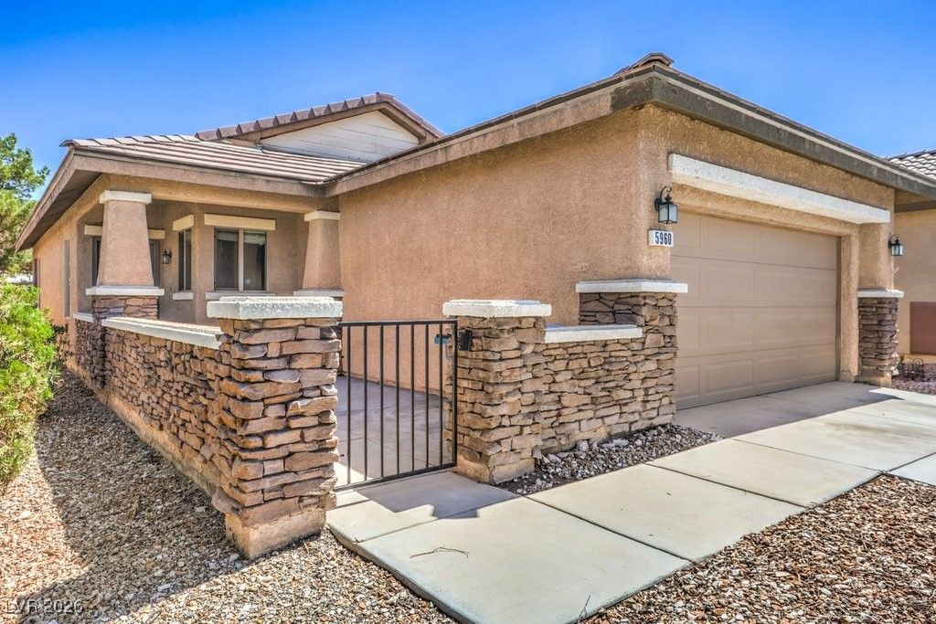 5960 Wheat Penny Avenue — photo 4