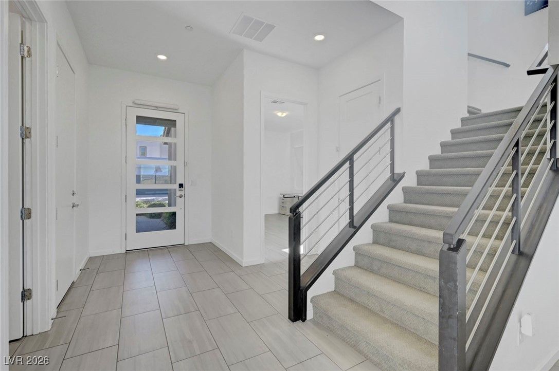 699 Glowing Horizon Street — photo 5