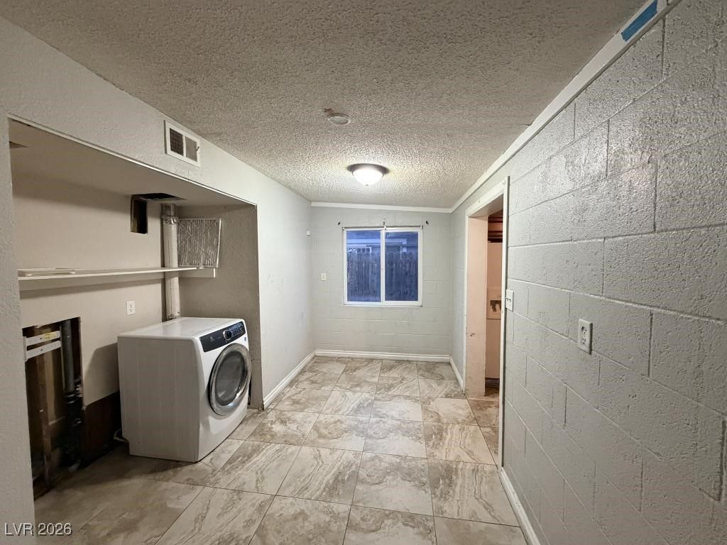 3124 Theresa Avenue — photo 2 of 9