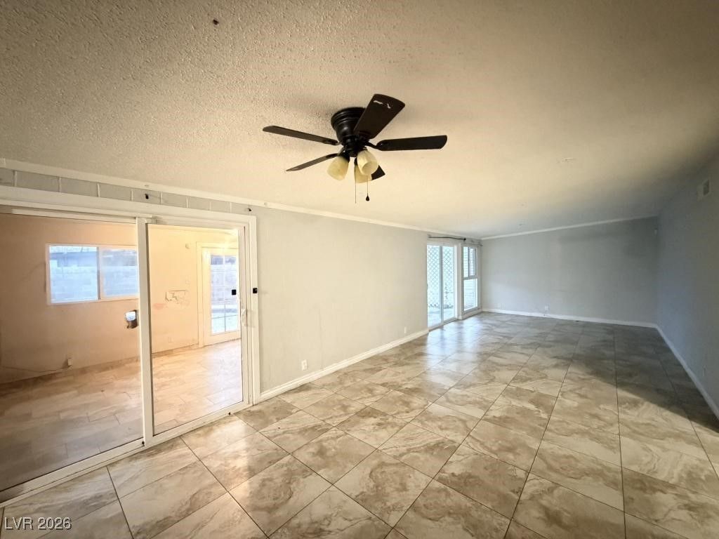 3124 Theresa Avenue — photo 3 of 9