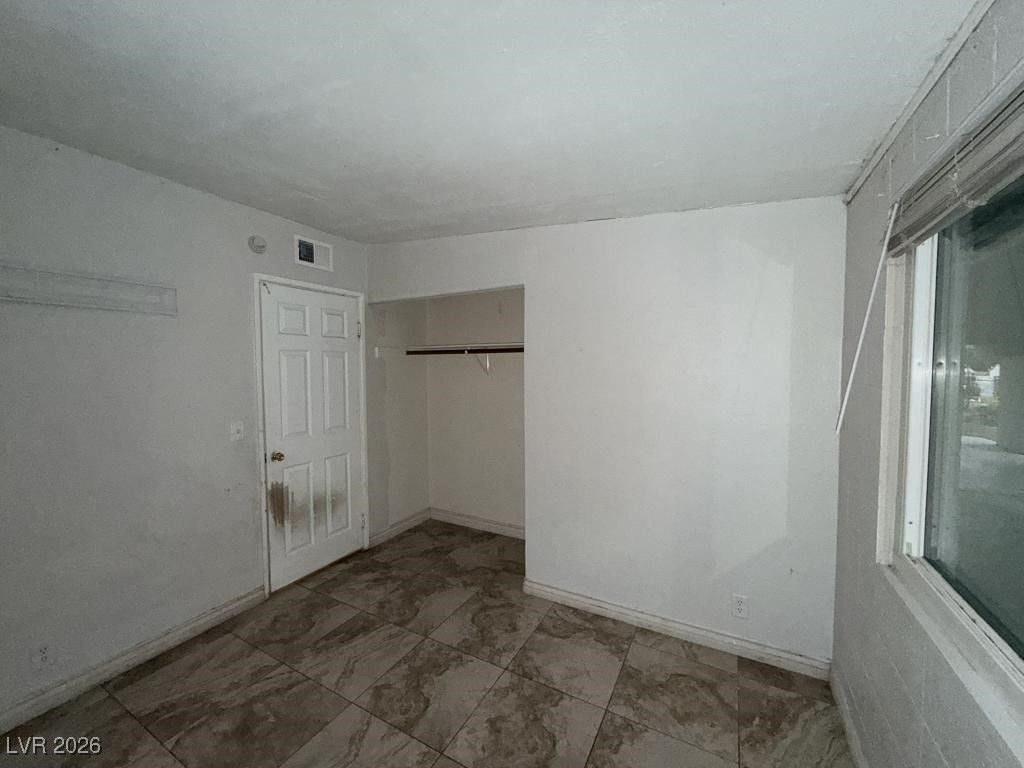 3124 Theresa Avenue — photo 5 of 9