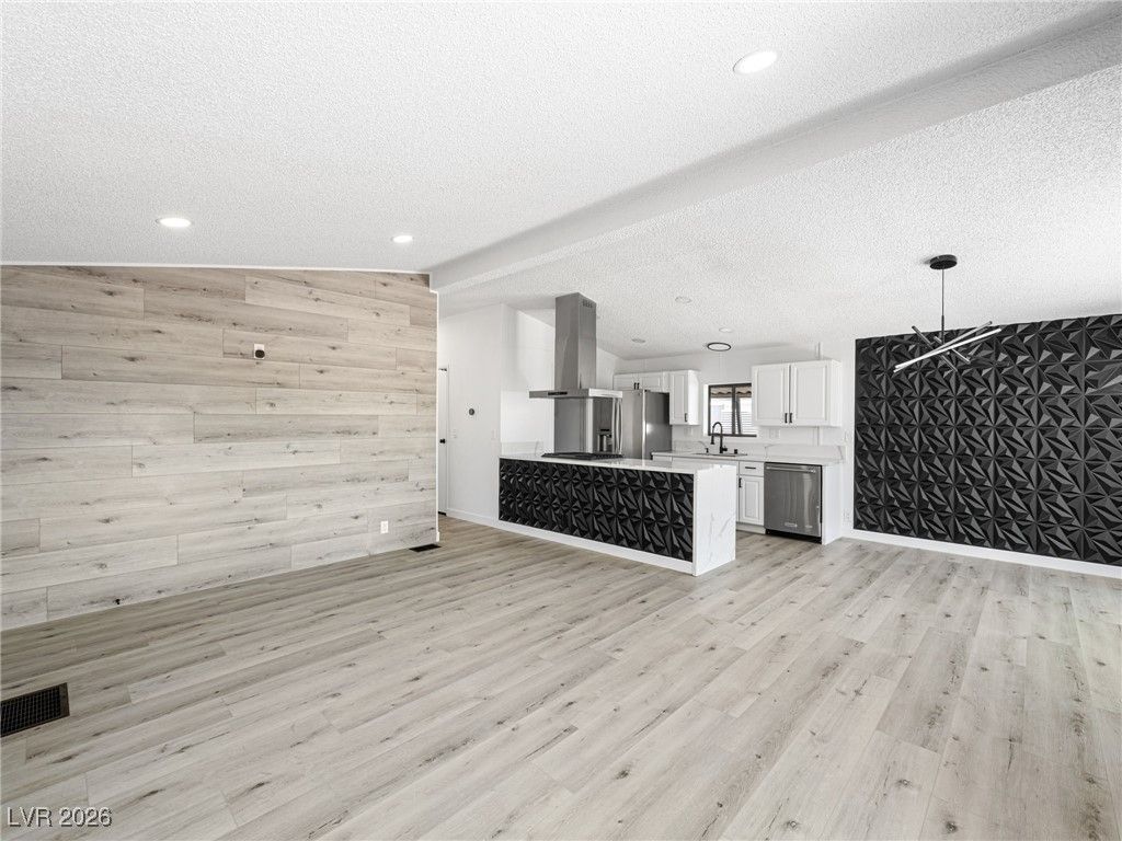 5466 Petaca Road — photo 1