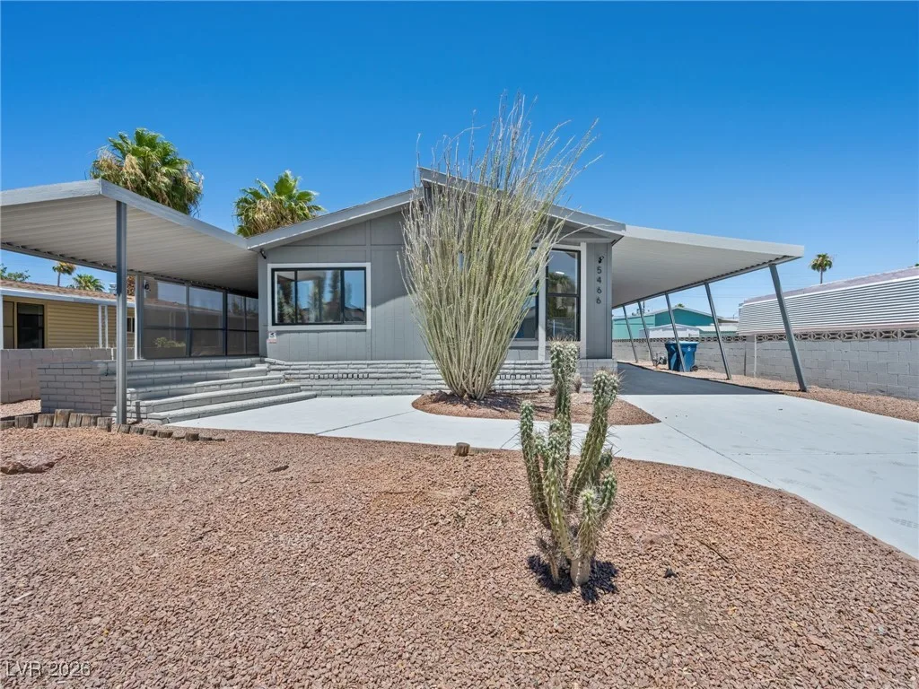 5466 Petaca Road — photo 2