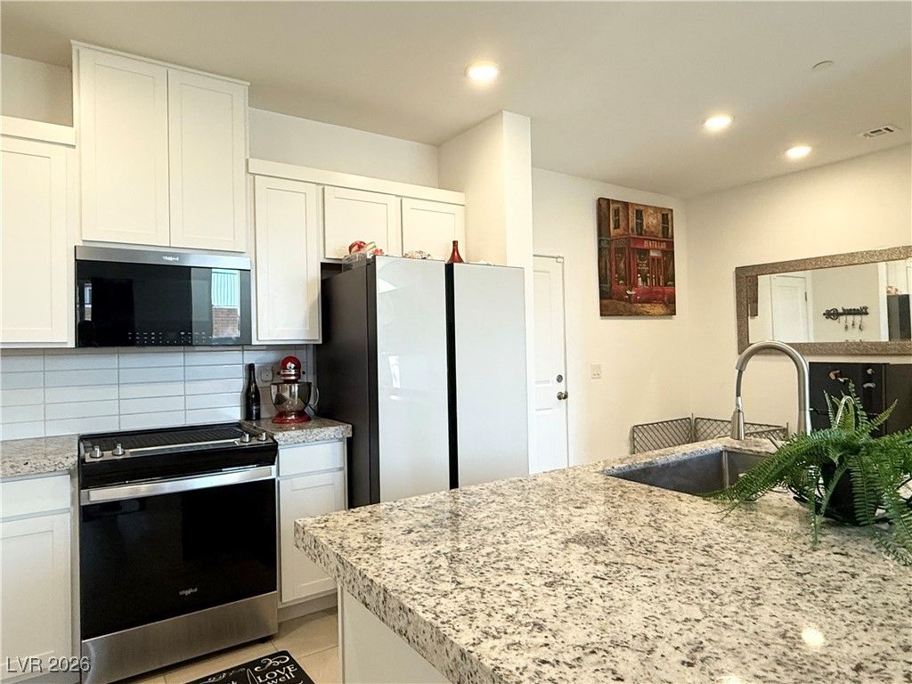 206 Freeport View Place — photo 2