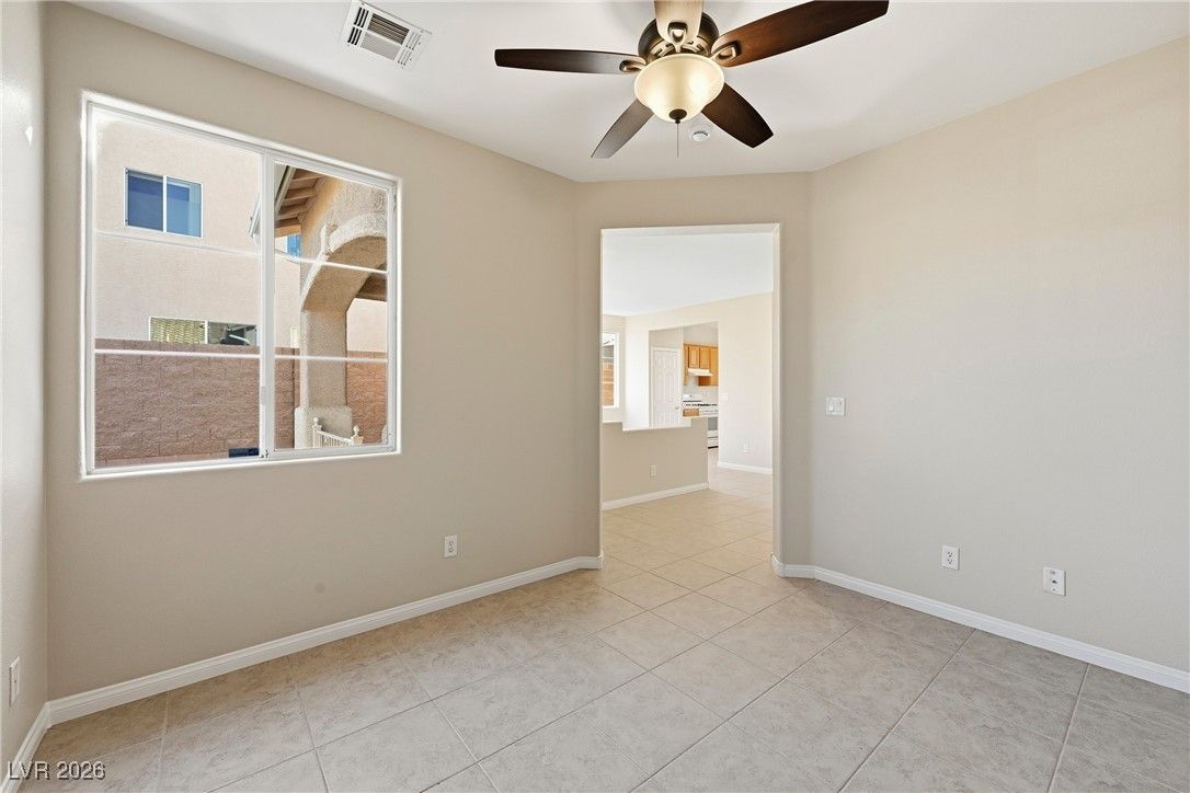 1077 Sweetgrass Court — photo 5 of 27