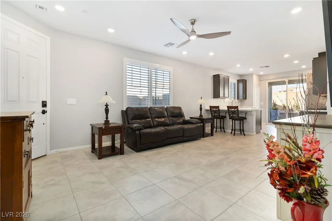 2834 Mincio Street — photo 4