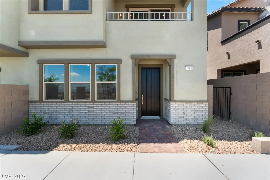 1784 Sparrow Nest Street — photo 2