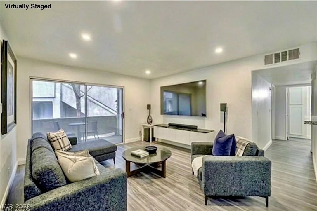 3058 Tarpon Drive 103 — photo 3