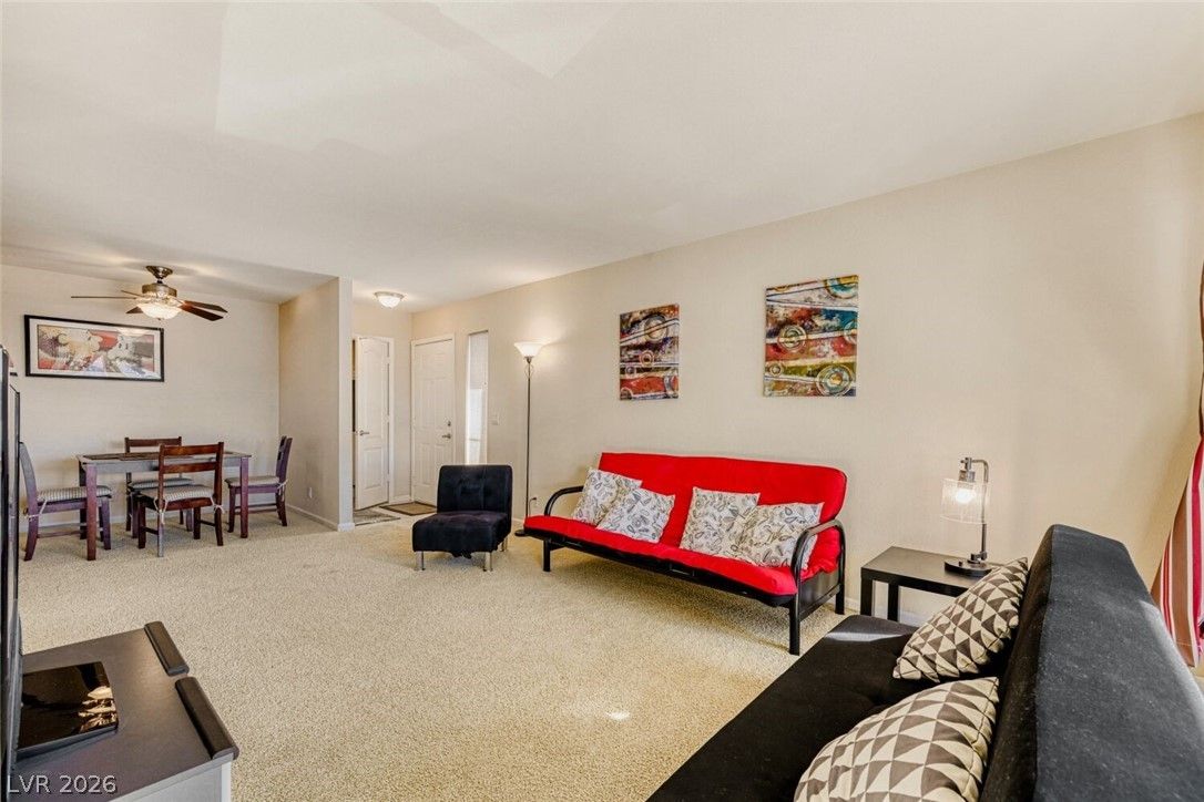 668 Oakmont Avenue 1706 — photo 5 of 28
