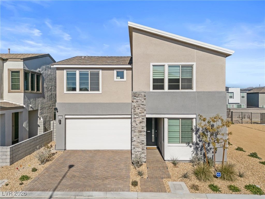 10416 Smokey Mariposa Avenue — photo 2
