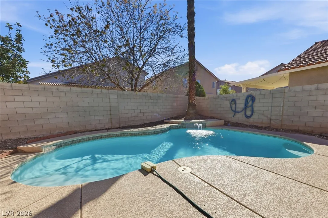 855 Pumpkin Seed Court — photo 2 of 19