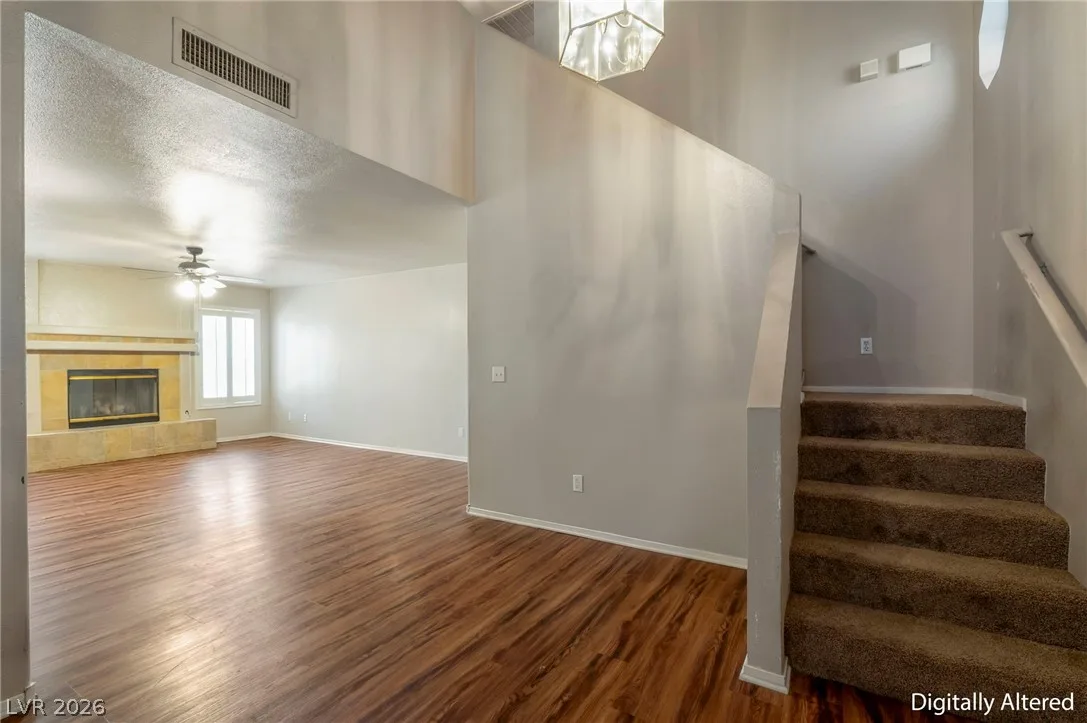 1449 Desert Hills Drive — photo 4