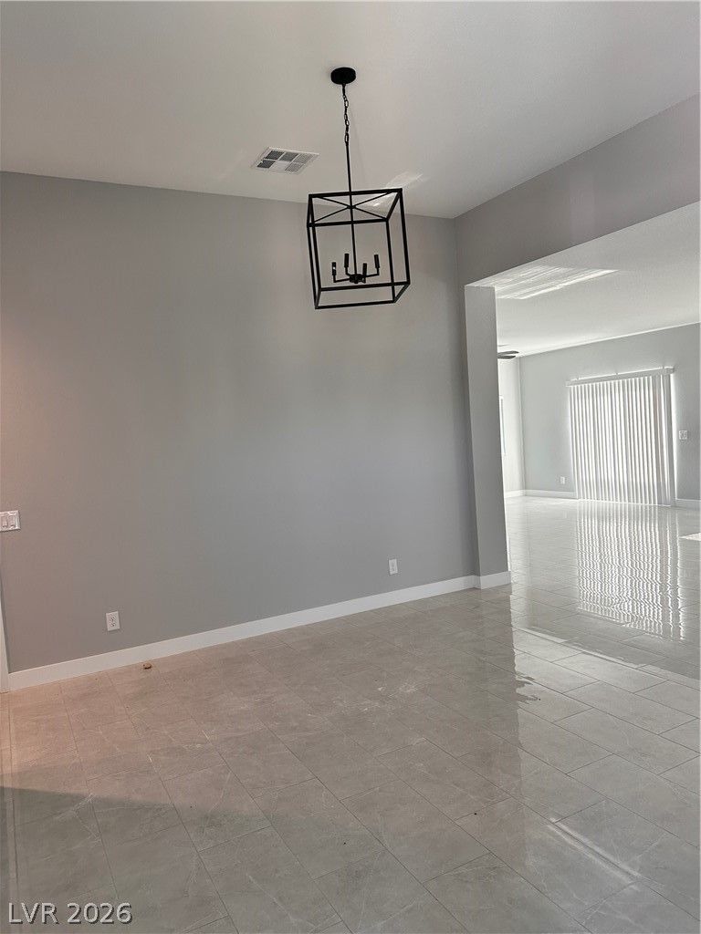 2560 Bonano Court — photo 4 of 11