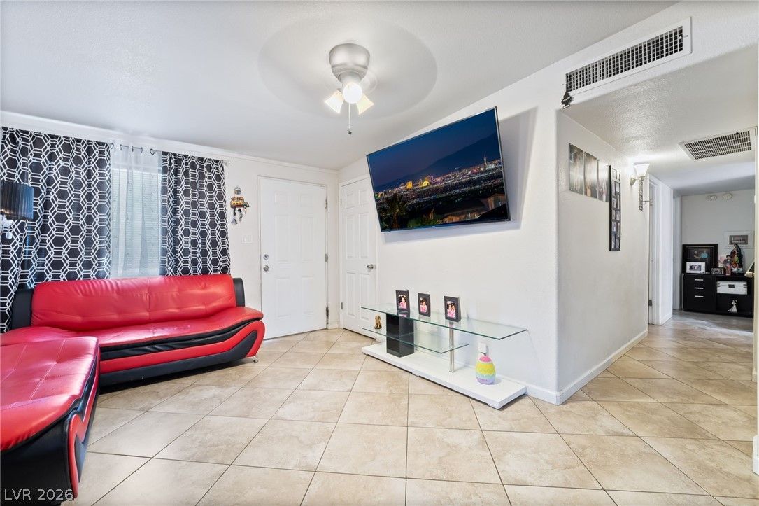 4630 Gabriel Drive — photo 5
