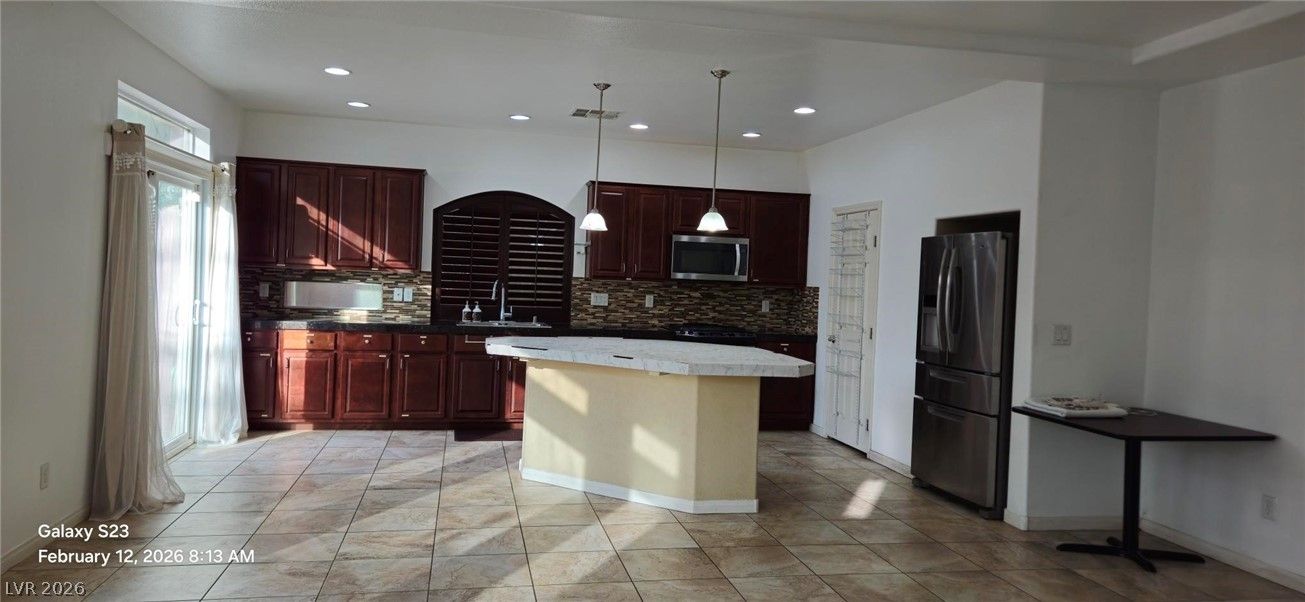 5957 Pillar Rock Avenue — photo 3 of 14