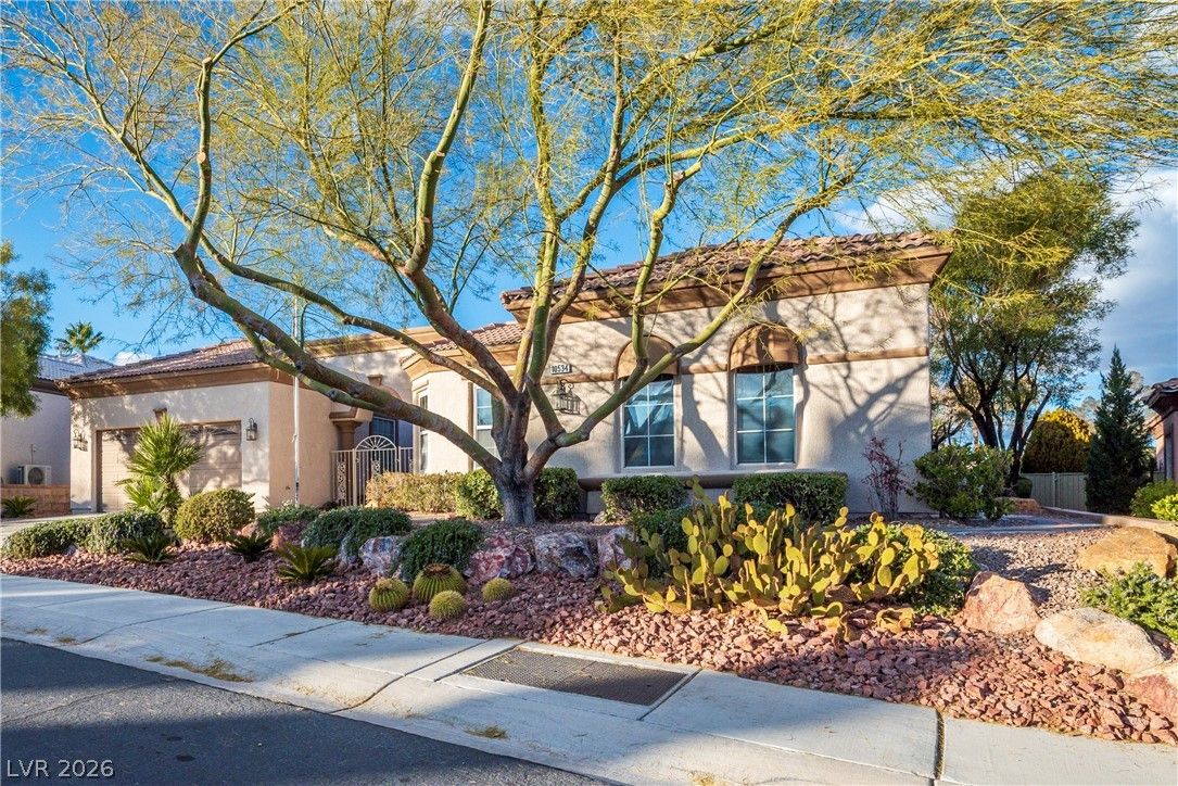 10534 Mandarino Avenue — photo 3