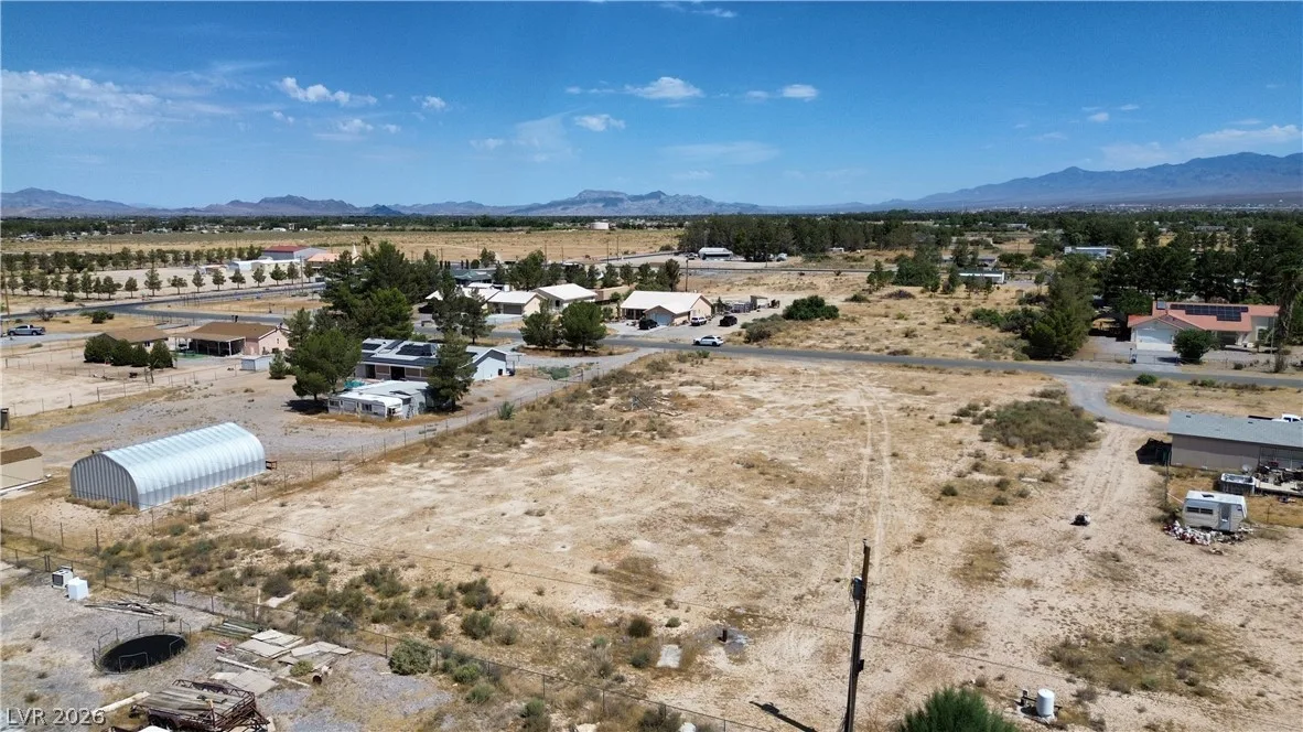 3101 East Navajo Boulevard — photo 5