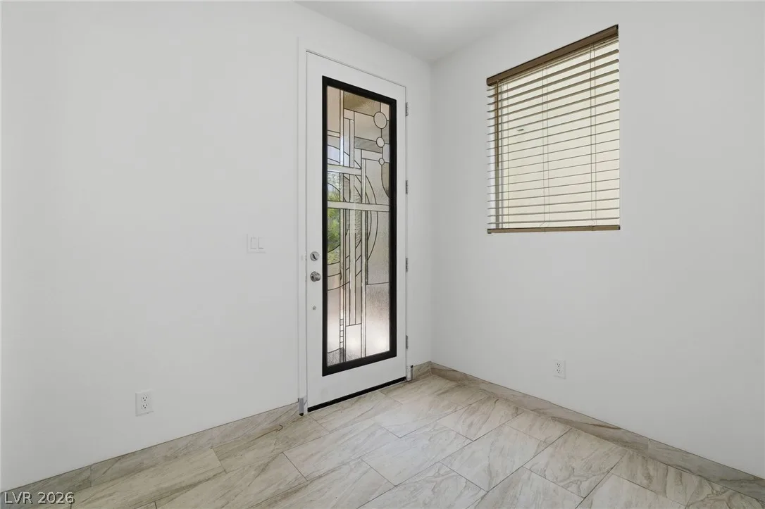 8025 Texas Hills Street — photo 2
