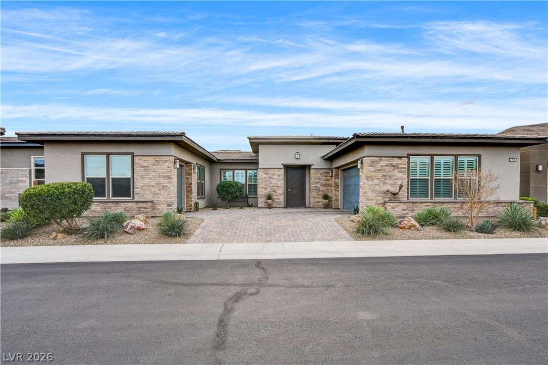 6709 Titanium Crest Street — photo 3