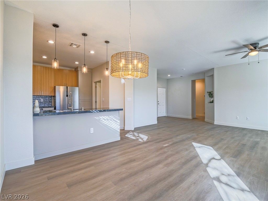 1510 Fieldbrook Street — photo 3